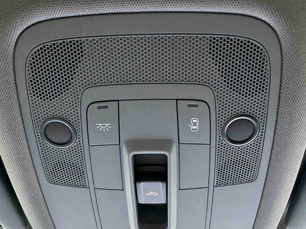 Audi A3 2022 — фото 36