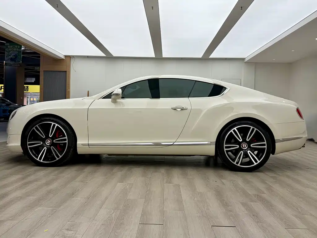 Bentley Continental 2014 — фото 6