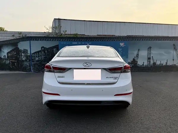 Hyundai Celesta 2016