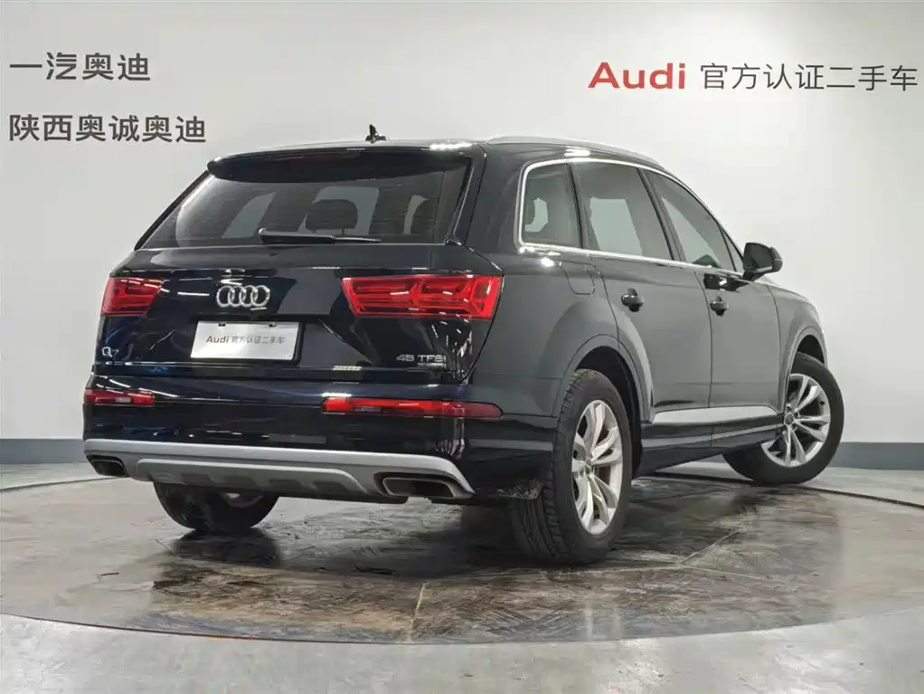 Audi Q7 2019 — фото 4