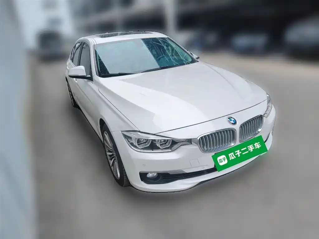 BMW 3 Series 2019 — фото 7