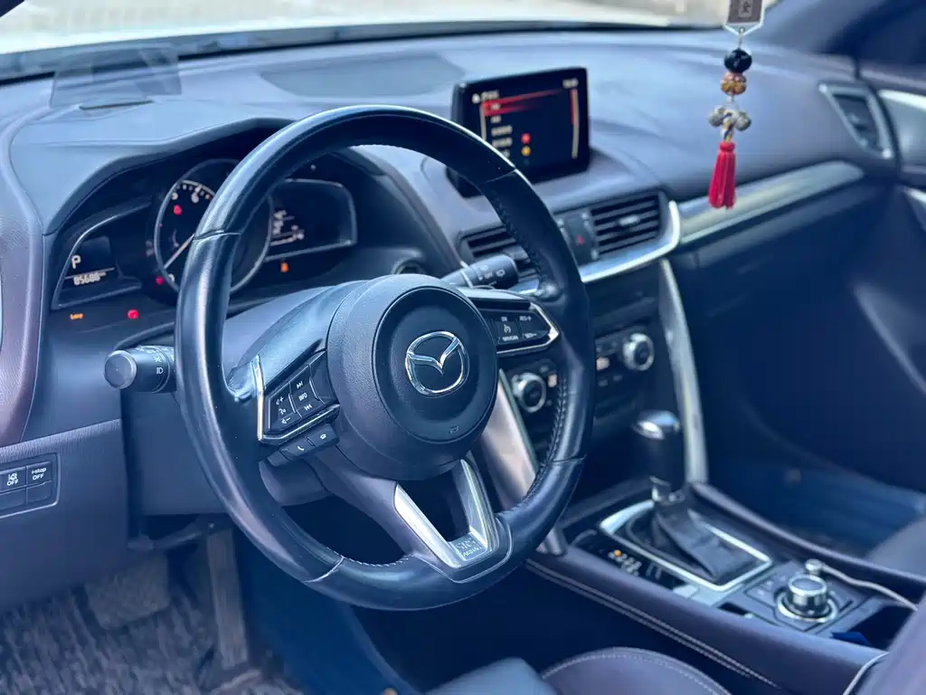 Mazda CX-4 2018