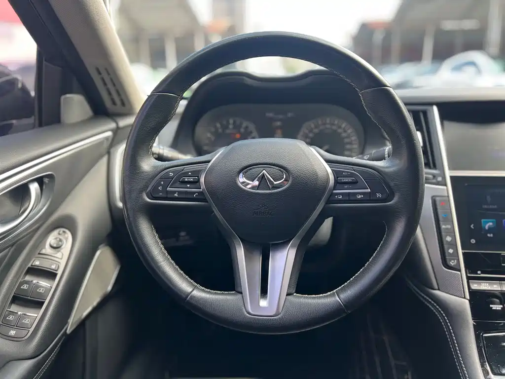 Infiniti Q50L 2019 — фото 11