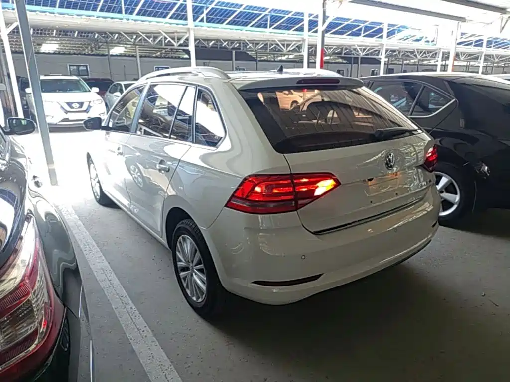 Volkswagen Santana 2021