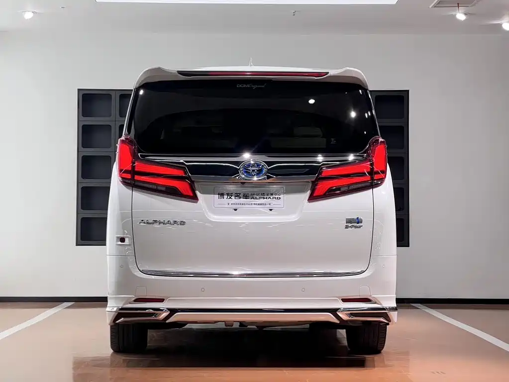 Toyota Alphard 2020