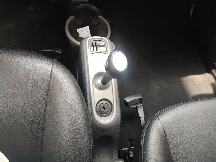 smart fortwo 2014 — фото 16