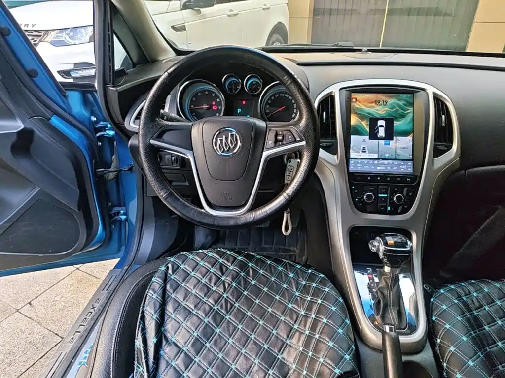 Buick Excelle 2014 — фото 13