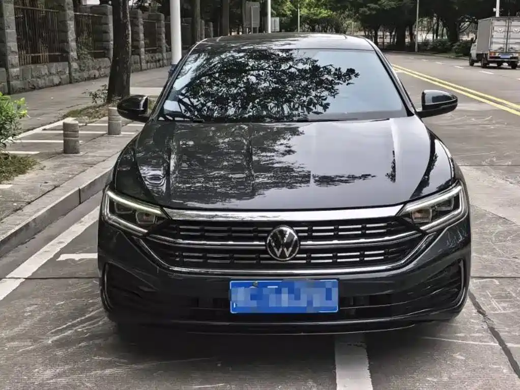 Volkswagen Sagitar 2024