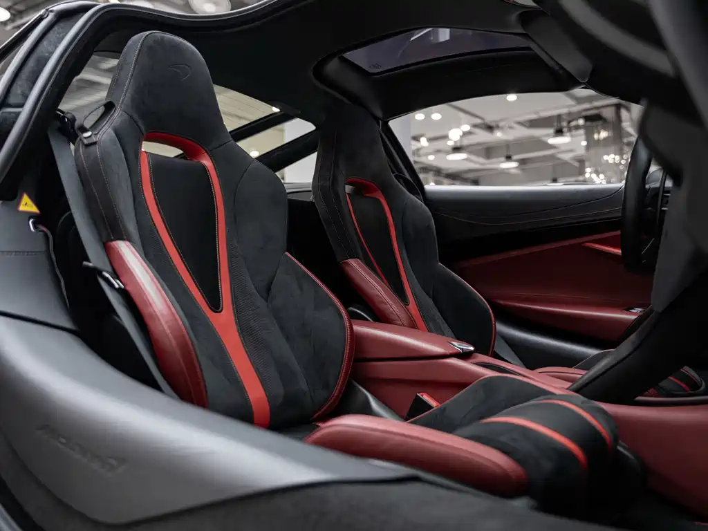 McLaren 720S 2020 — фото 12