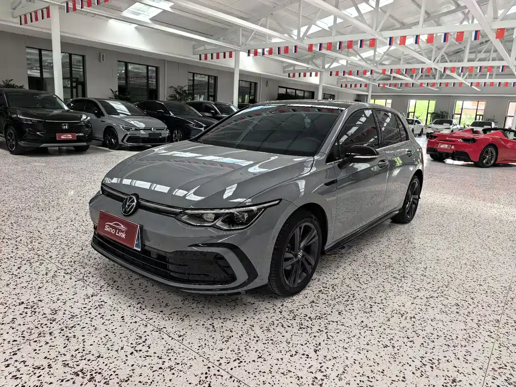 Volkswagen Golf 2023