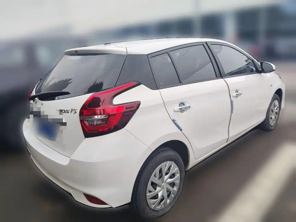 Toyota Vios FS 2022 — фото 12