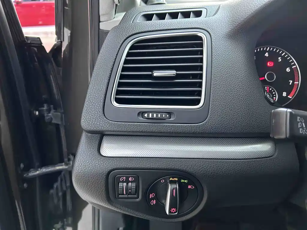Volkswagen Sharan 2016 — фото 15