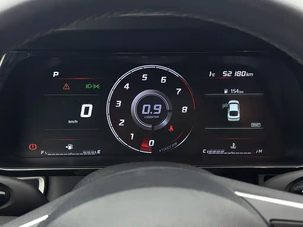 Hyundai Elantra 2023 — фото 20