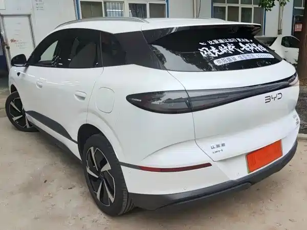 BYD Sealion 06 2025