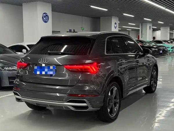 Audi Q3 2021