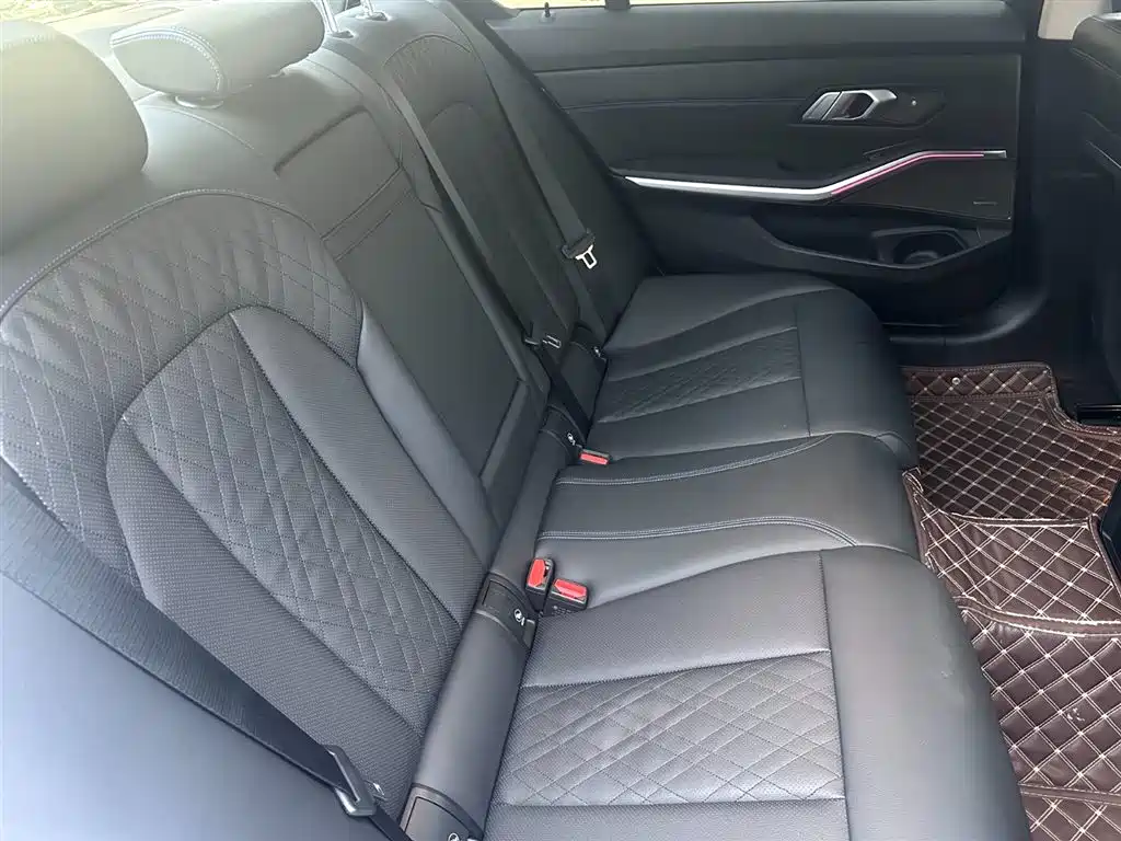 BMW i3 2023 — фото 10