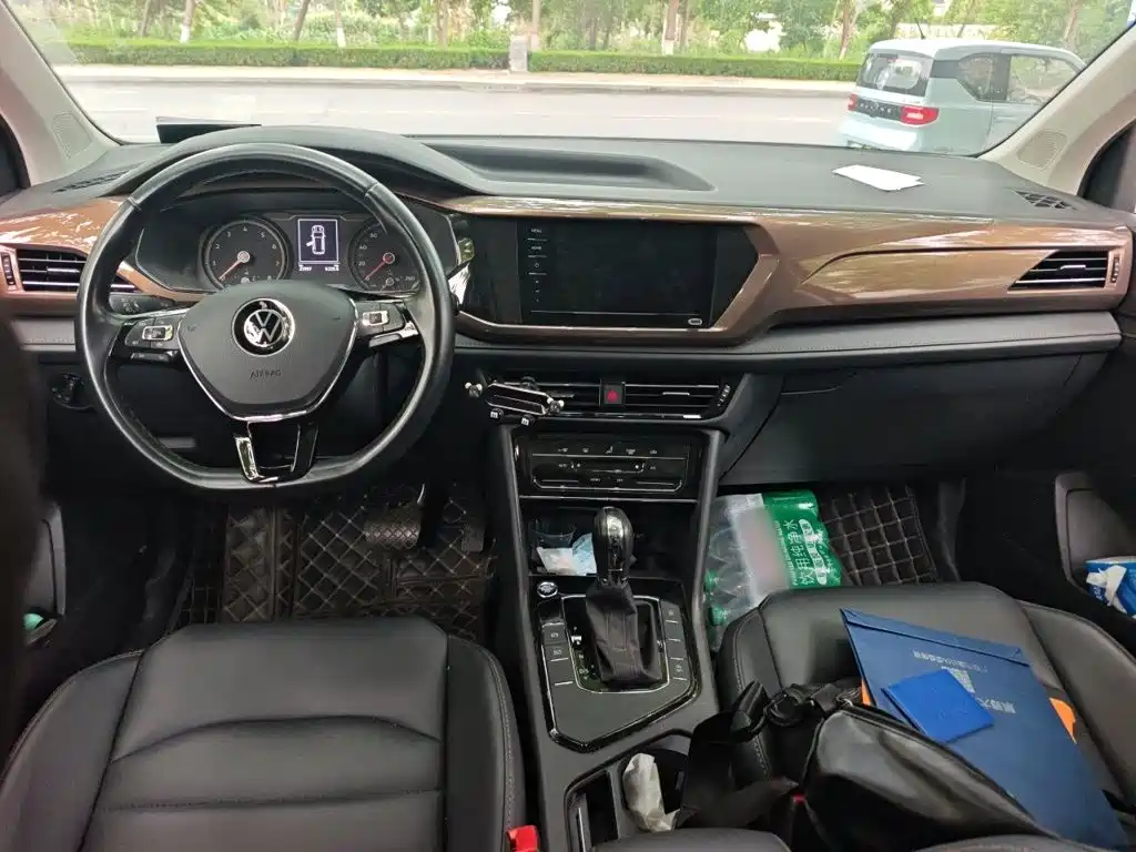 Volkswagen Tharu 2021
