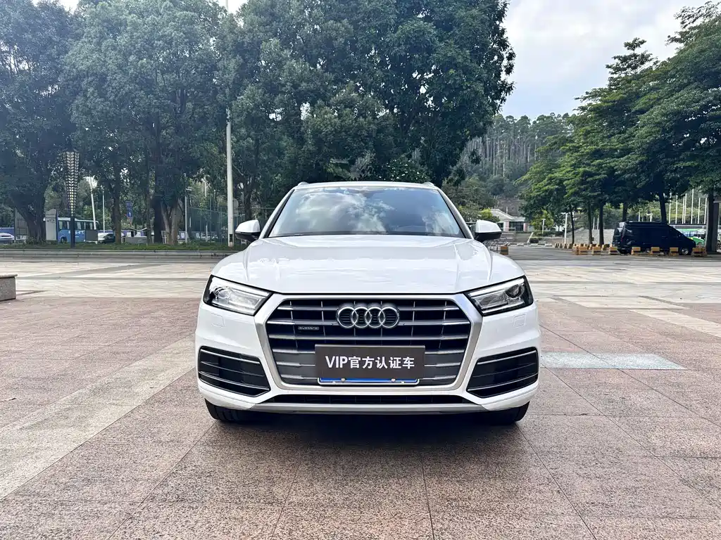 Audi Q5L 2021 — фото 3