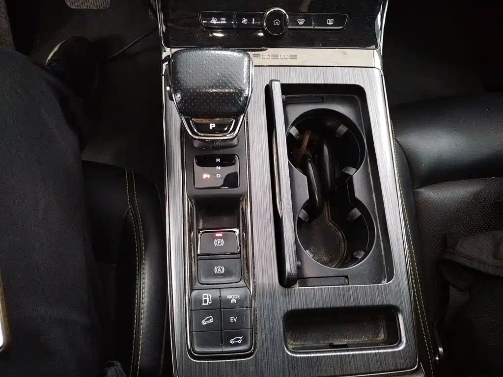 Roewe RX5 New Energy 2022 — фото 14