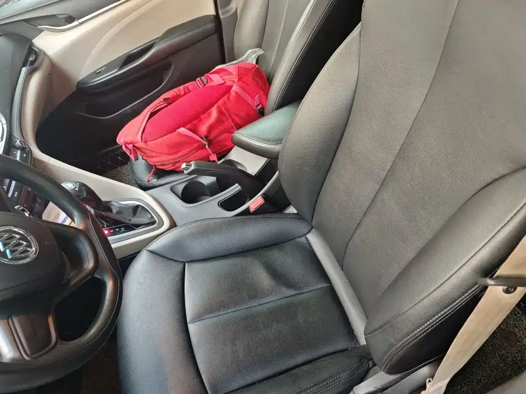 Buick Excelle 2015 — фото 16