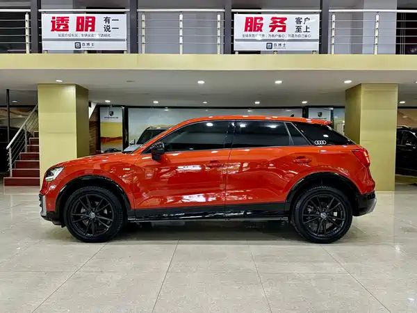 Audi Q2L 2020