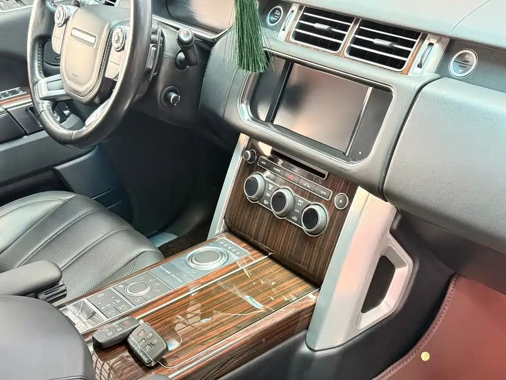 Land Rover Range Rover 2016 — фото 13