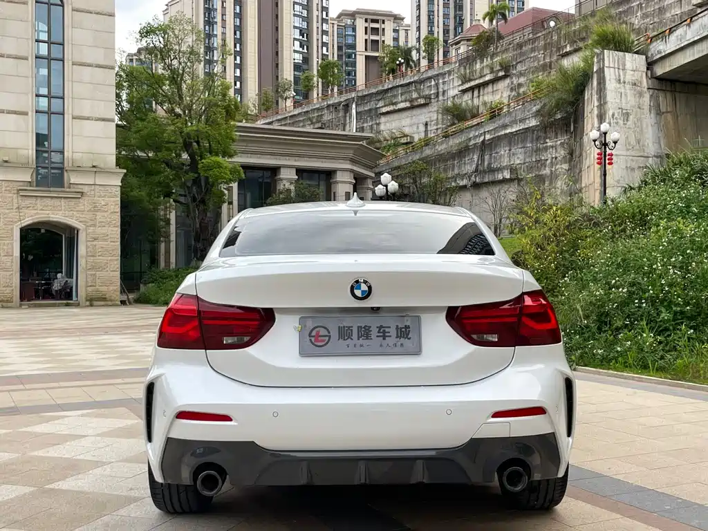 BMW 1 Series 2023