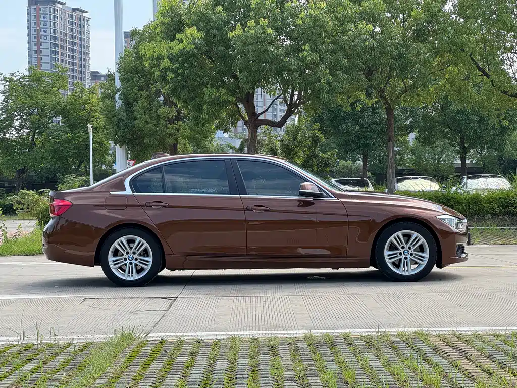 BMW 3 Series 2015