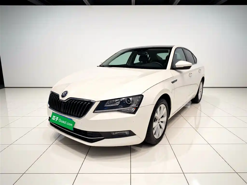 Skoda Superb 2019