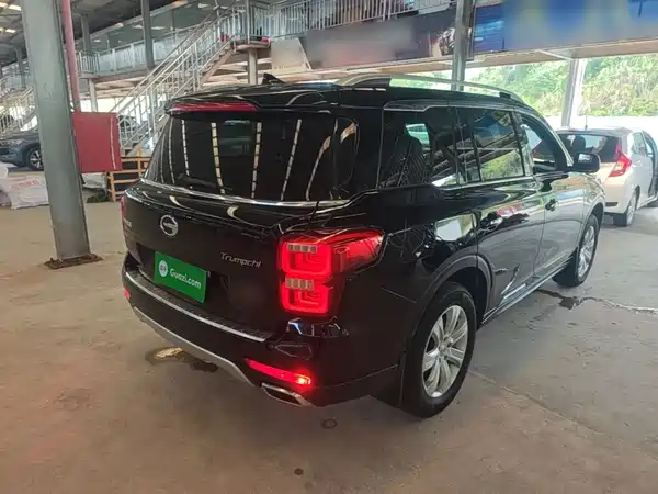 GAC Trumpchi GS8 2018