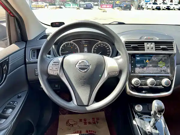 Nissan Tiida 2019