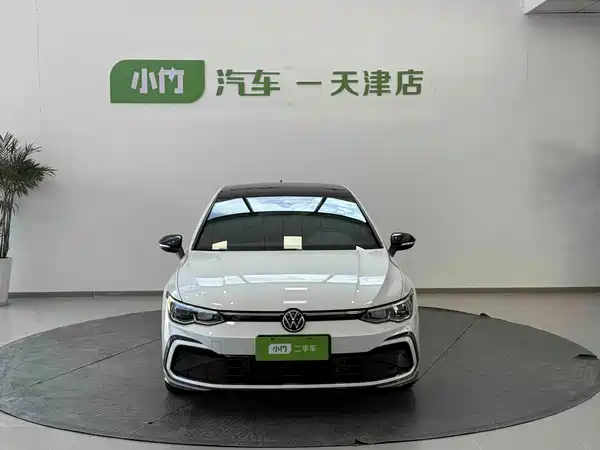 Volkswagen Golf 2022