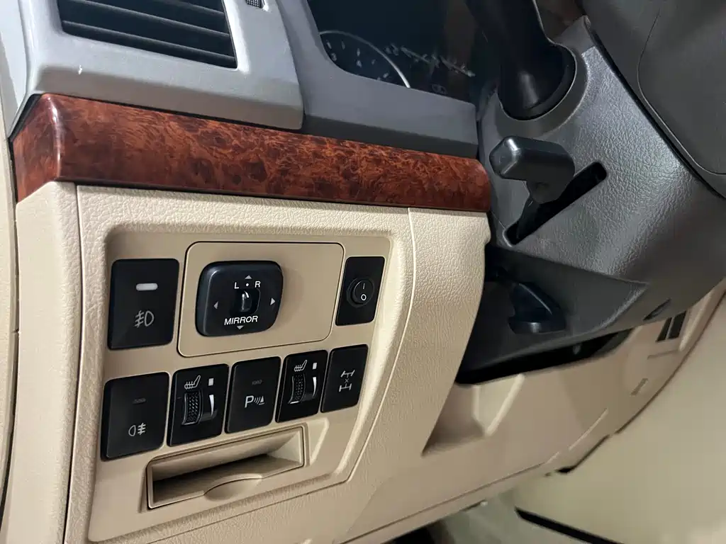 Toyota Land Cruiser 2015 — фото 4