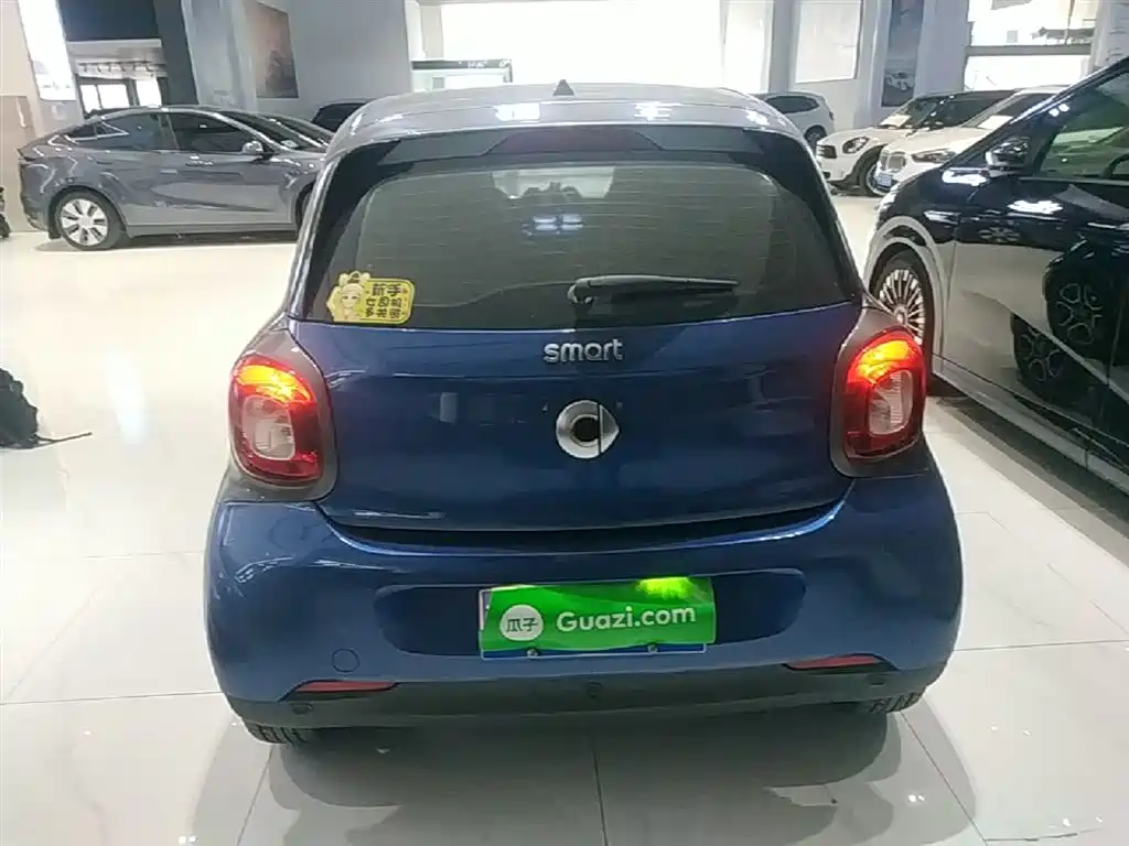 smart Forfour 2019 — фото 6