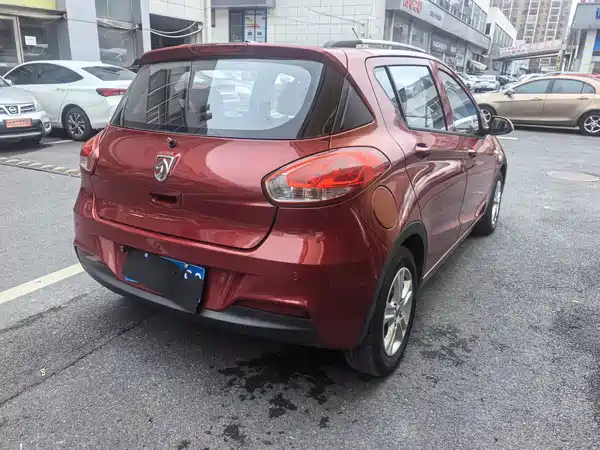 Baojun 310 2016