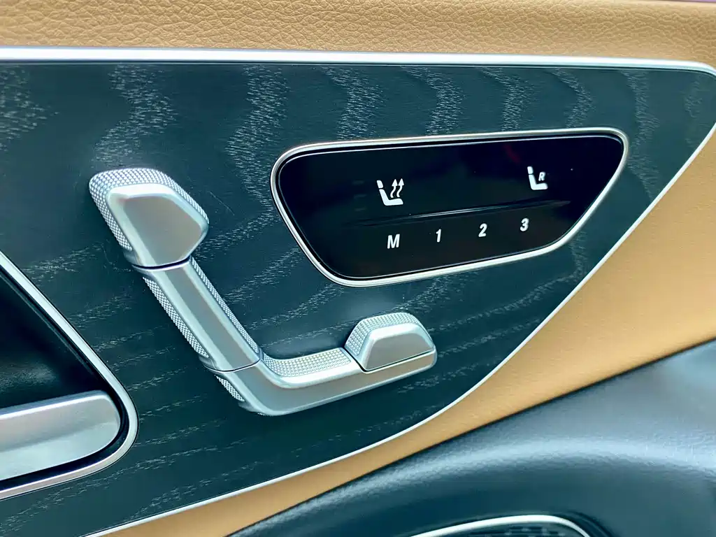 Mercedes-Benz E-Class 2026 — фото 10