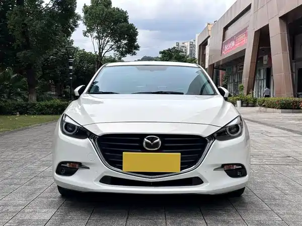 Mazda 3 Axela 2017