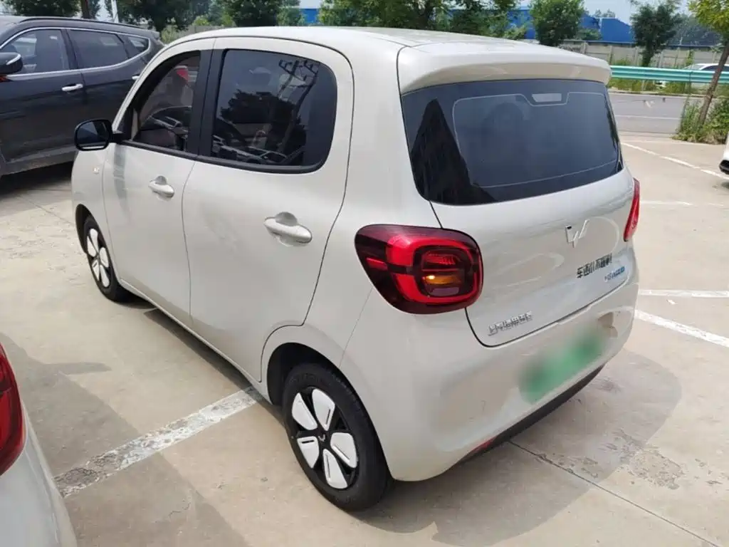 Wuling Hongguang MINIEV 2025