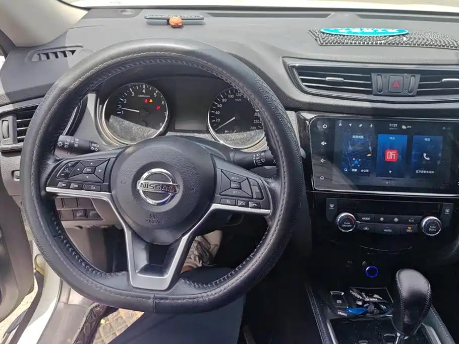 Nissan X-Trail 2020 — фото 12