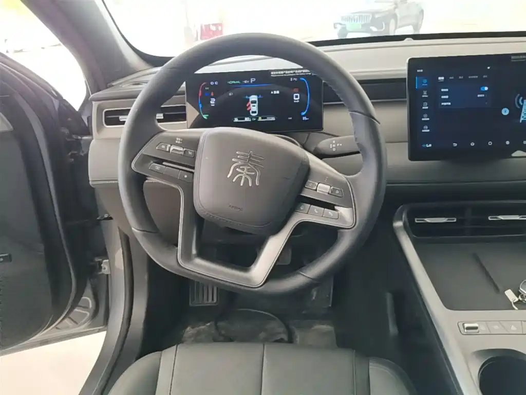 BYD Qin PLUS 2026 — фото 11