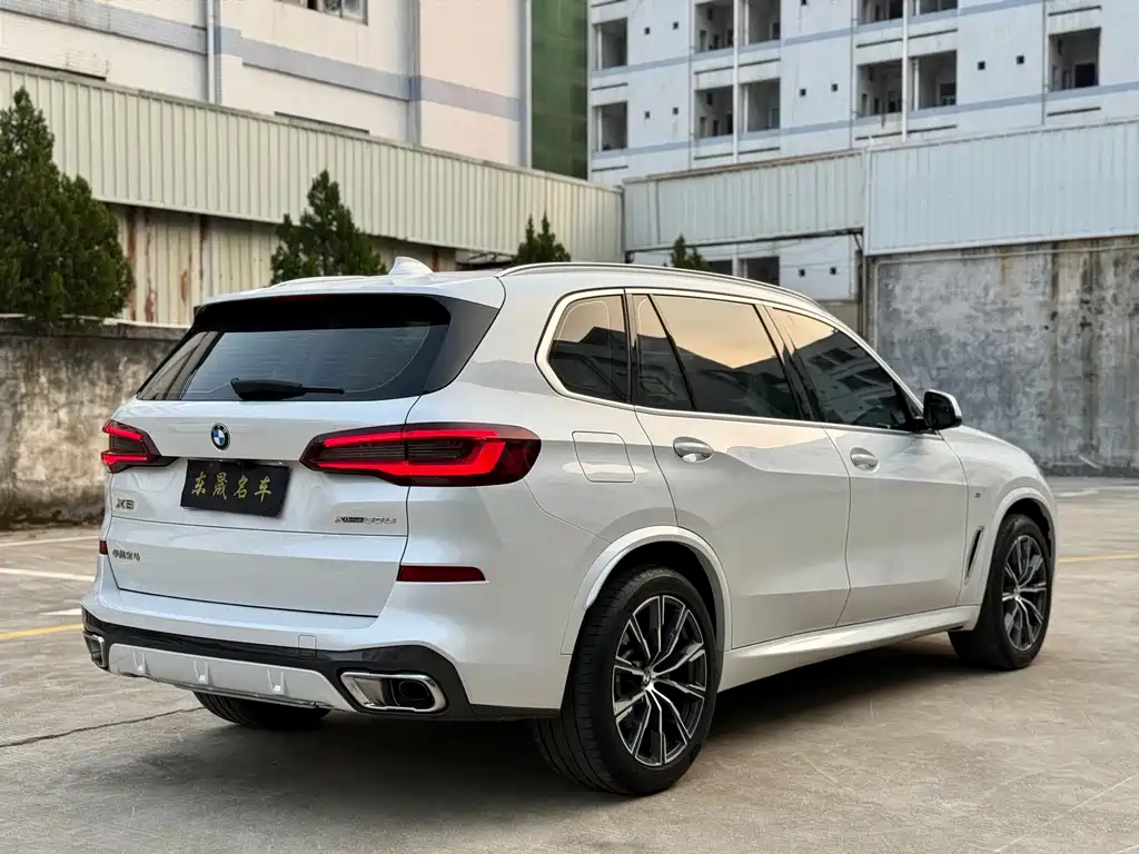 BMW X5 2023 — фото 18