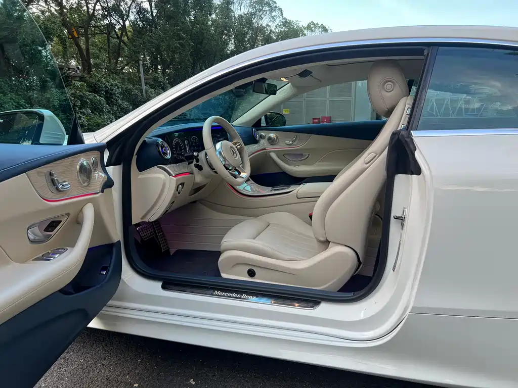Mercedes-Benz E-Class 2020