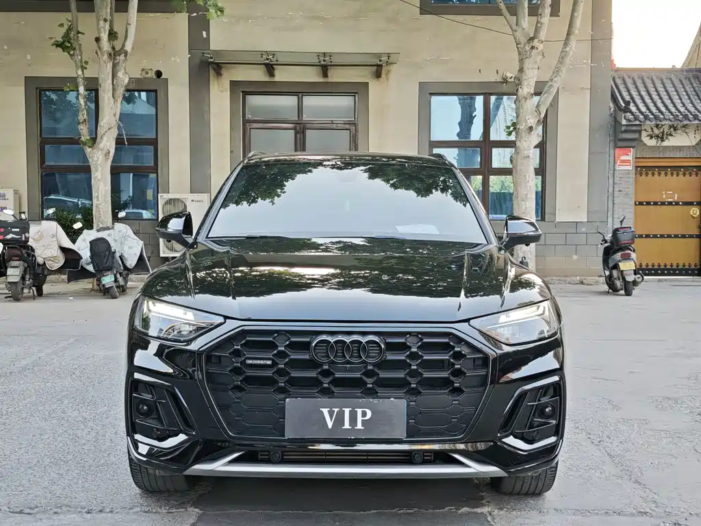 Audi Q5L 2023 — фото 2