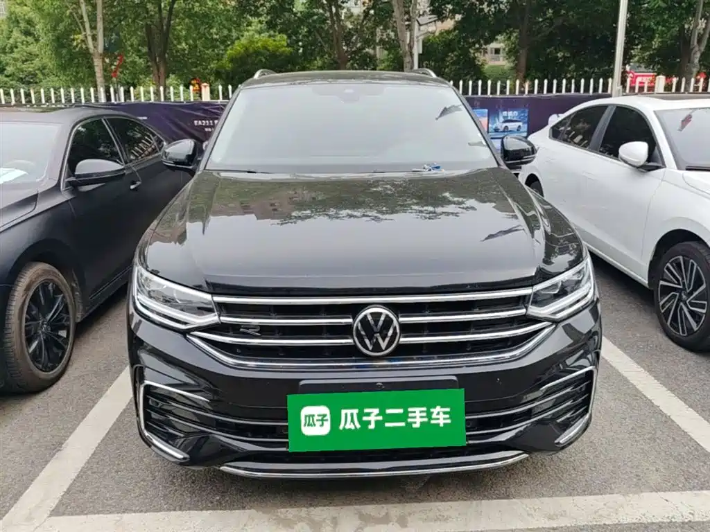 Volkswagen Tiguan L 2023 — фото 3