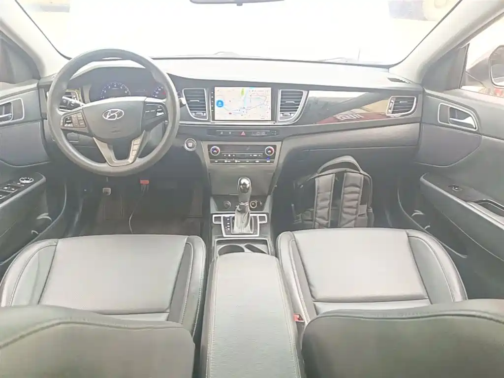 Hyundai Mistra 2016 — фото 10