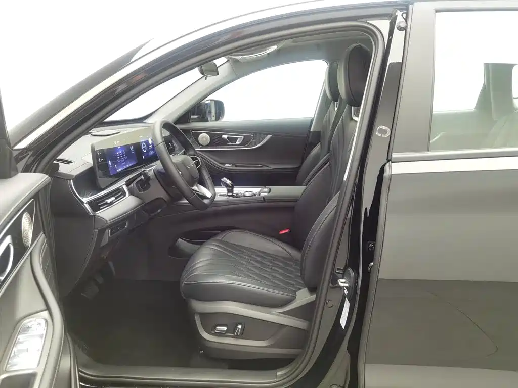 Chery Tiggo 7 PLUS 2025 — фото 10