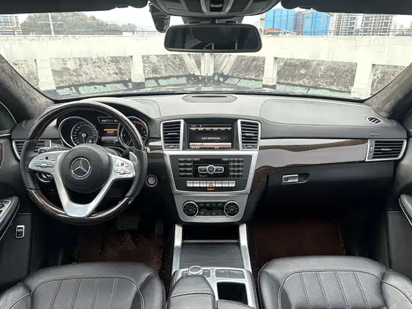 Mercedes-Benz GL-Class 2016