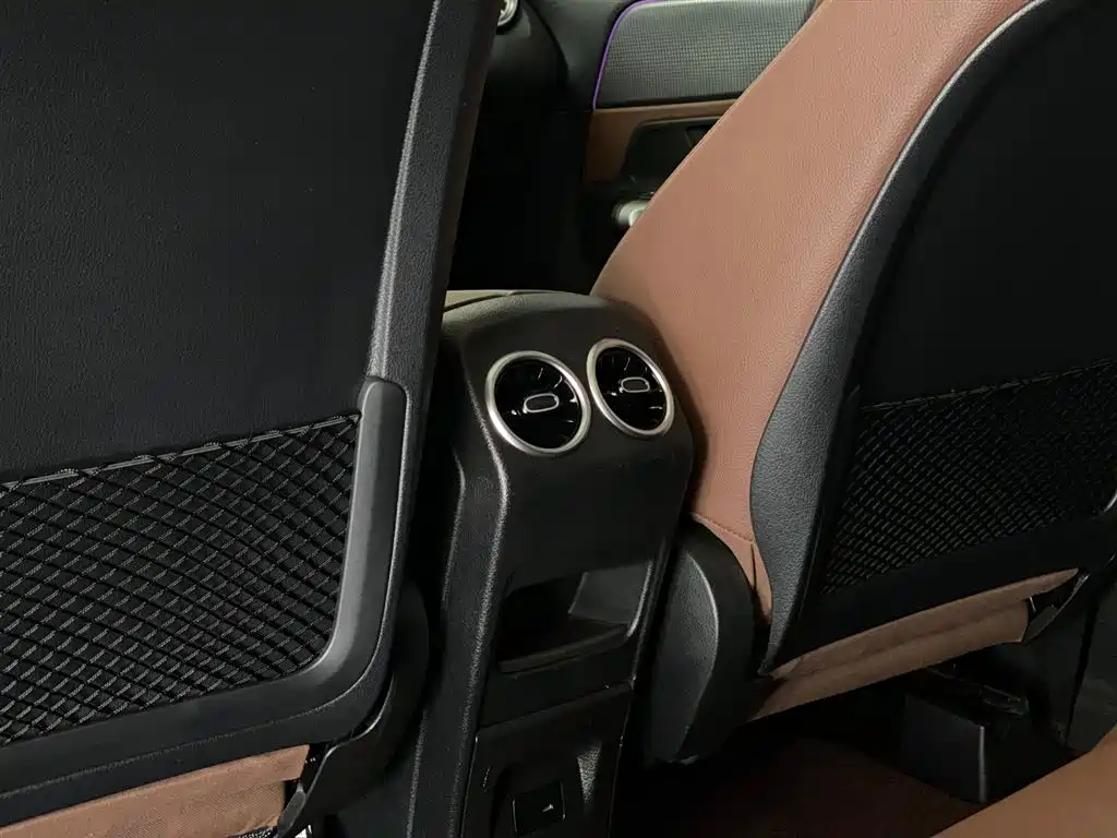 Mercedes-Benz GLB 2021 — фото 15