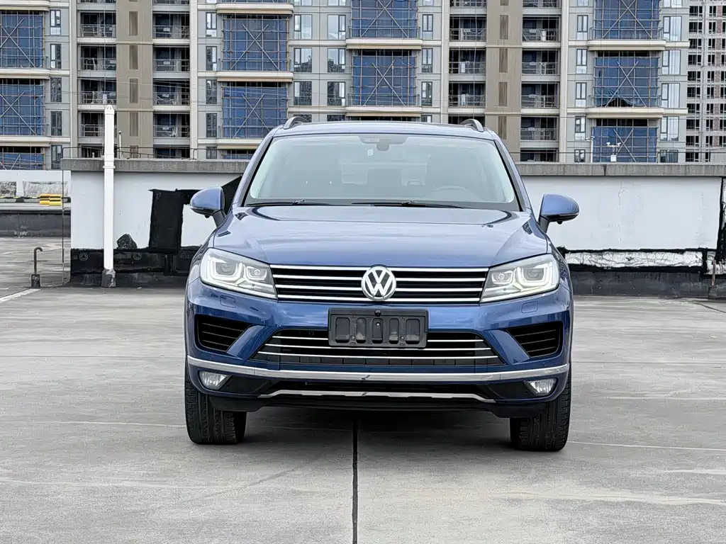 Volkswagen Touareg 2017 — фото 2