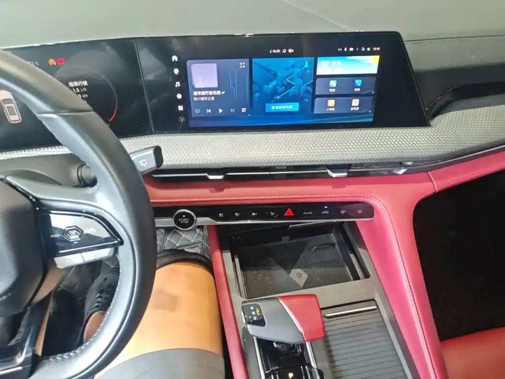 Changan CS75PLUS 2022 — фото 13